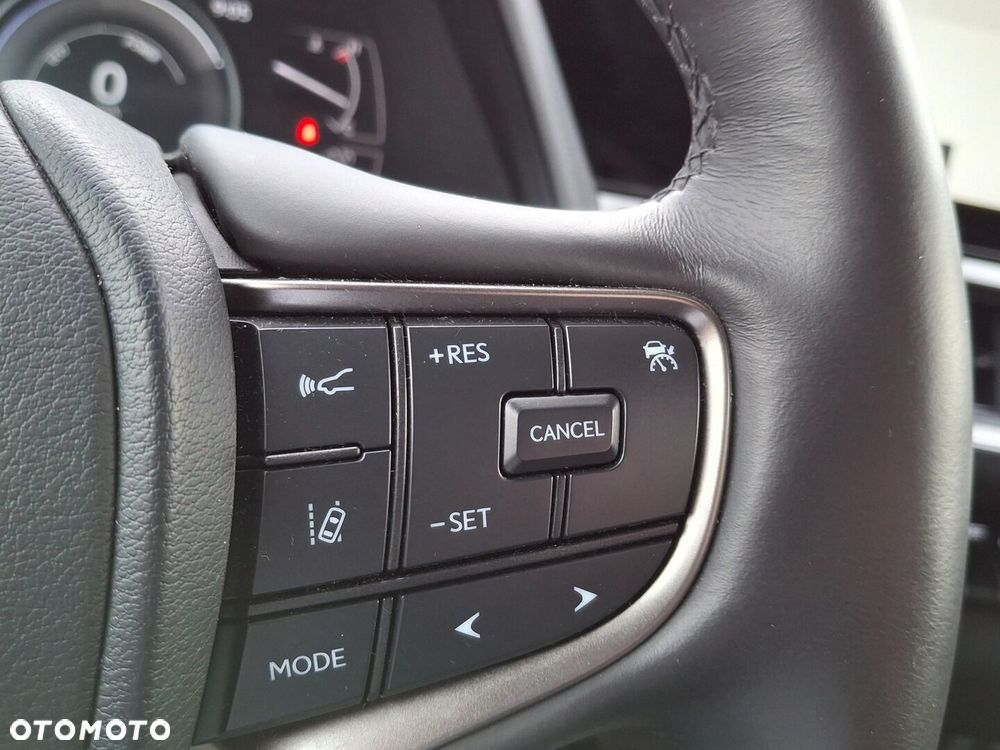 Lexus UX 250h GPF F Sport Design 2WD - 39