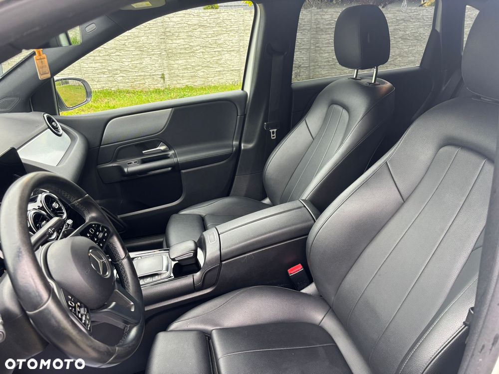 Mercedes-Benz Klasa B 200 d AMG Line 8G-DCT - 20