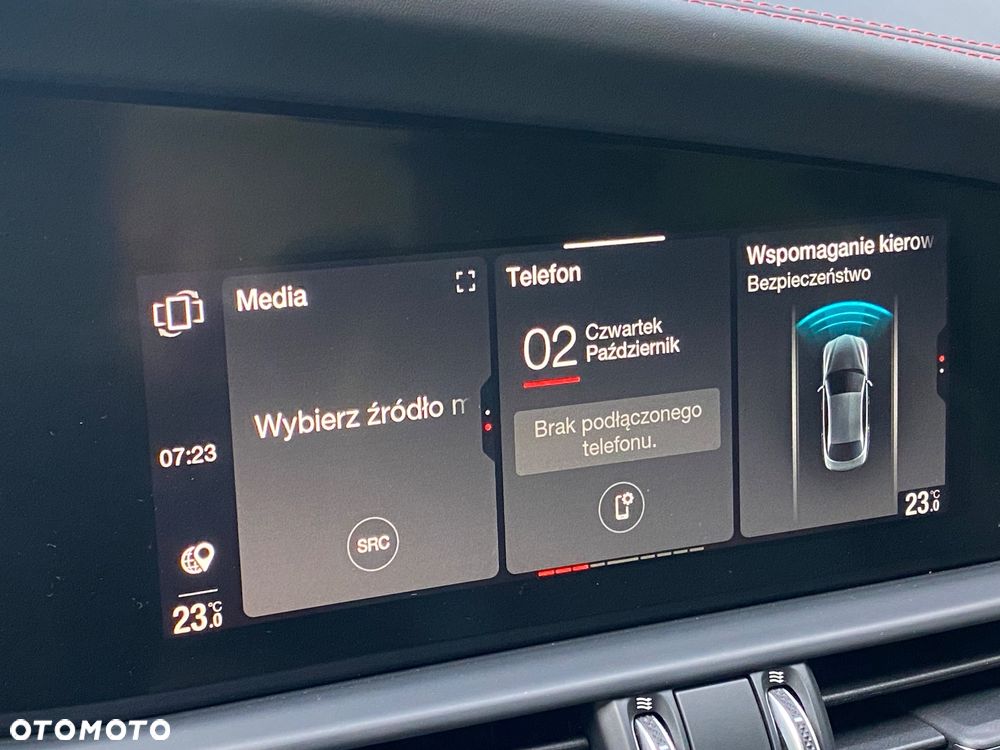 Alfa Romeo Giulia 2.0 Turbo Competizione Q4 - 30