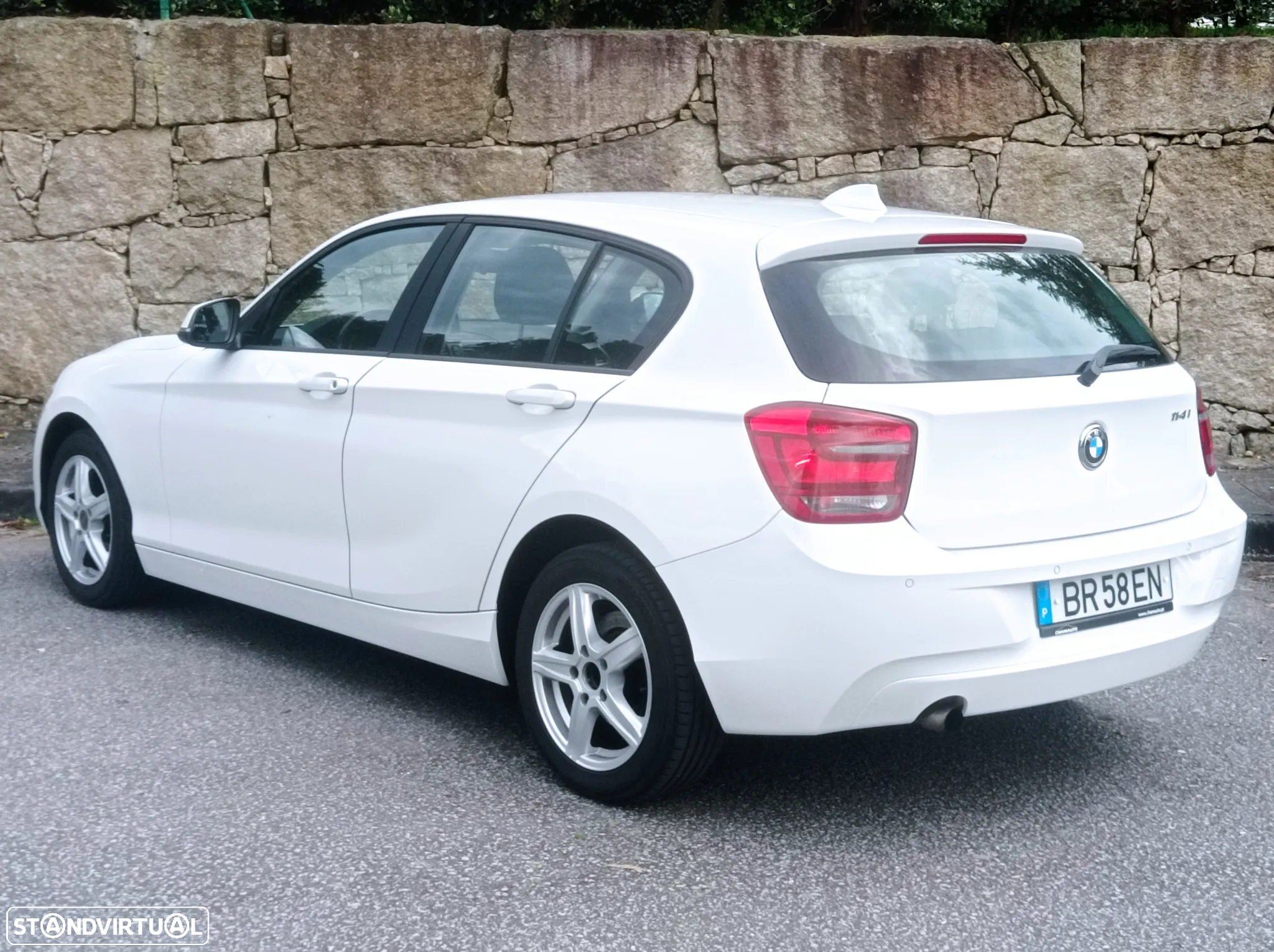 BMW 114 i - 4