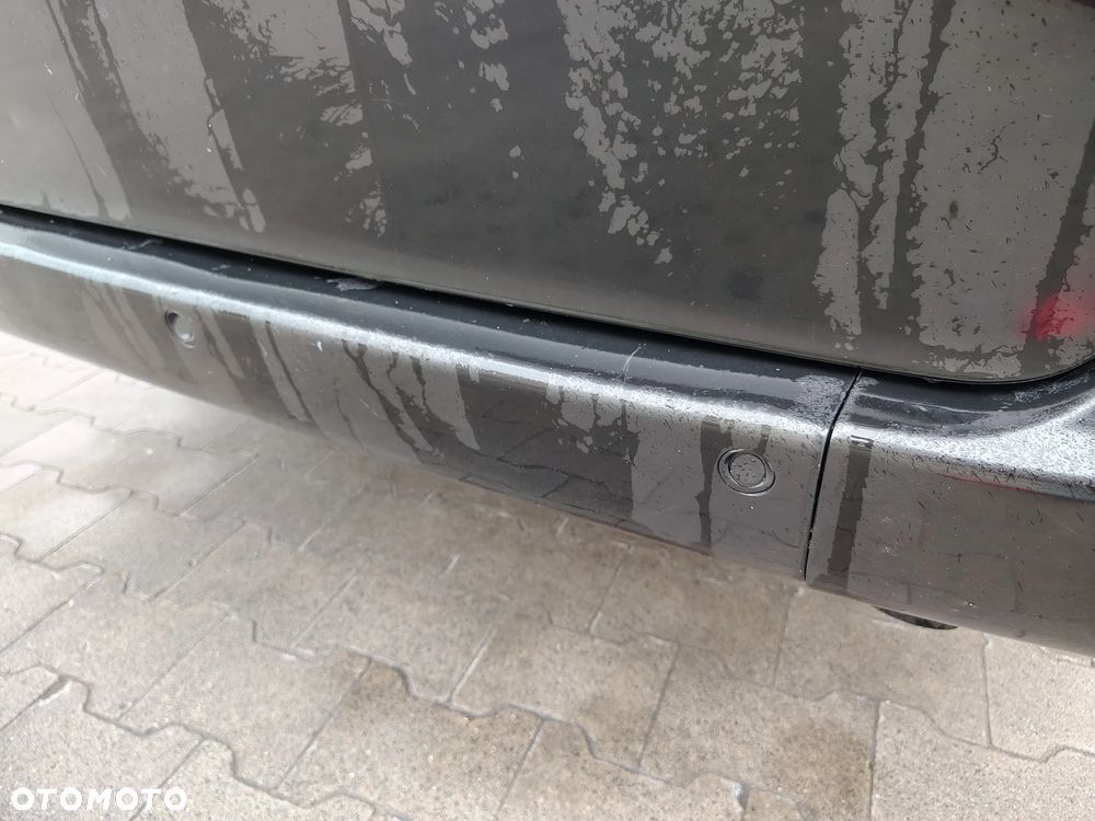 Mercedes-Benz VITO - 21