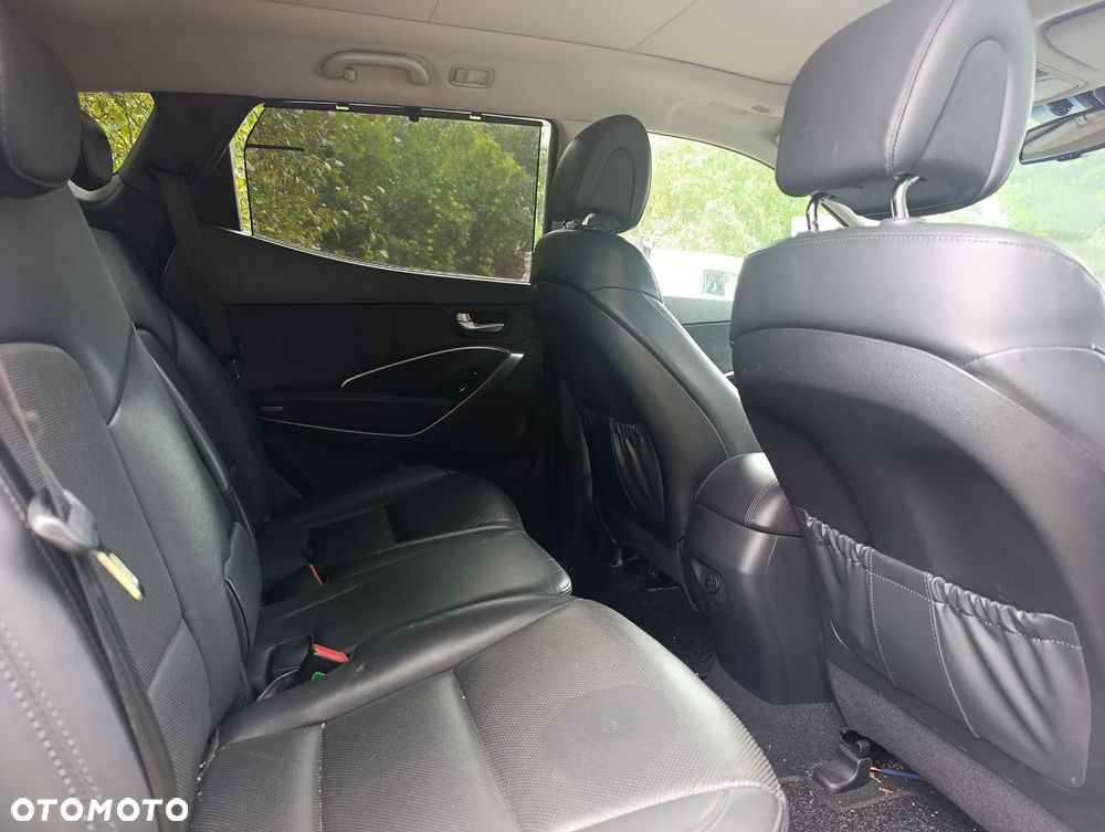 Hyundai Santa Fe 2.2 CRDi 4WD CPF Automatik Premium - 12