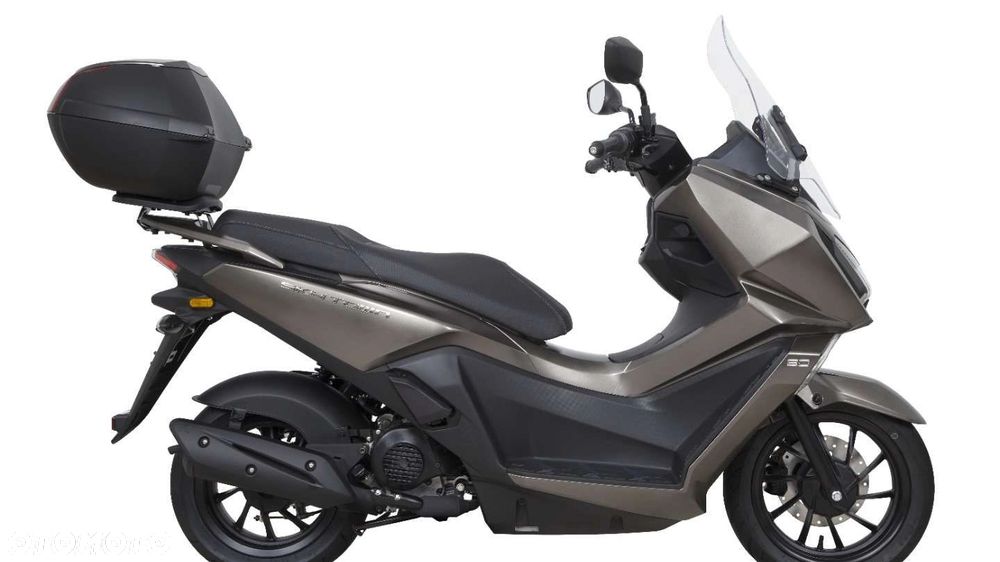 Kymco Skytown - 1