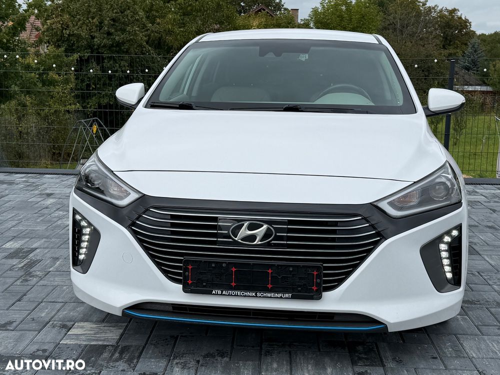 Hyundai IONIQ Hybrid 1.6 GDI Premium - 13