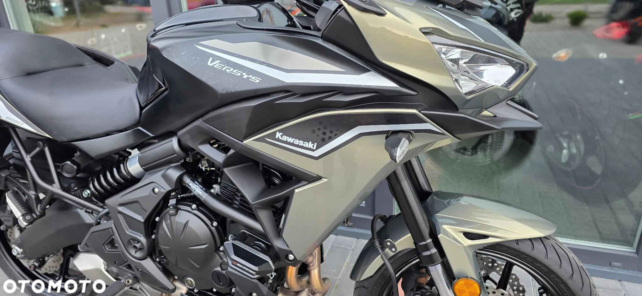 Kawasaki Versys 650 - 16