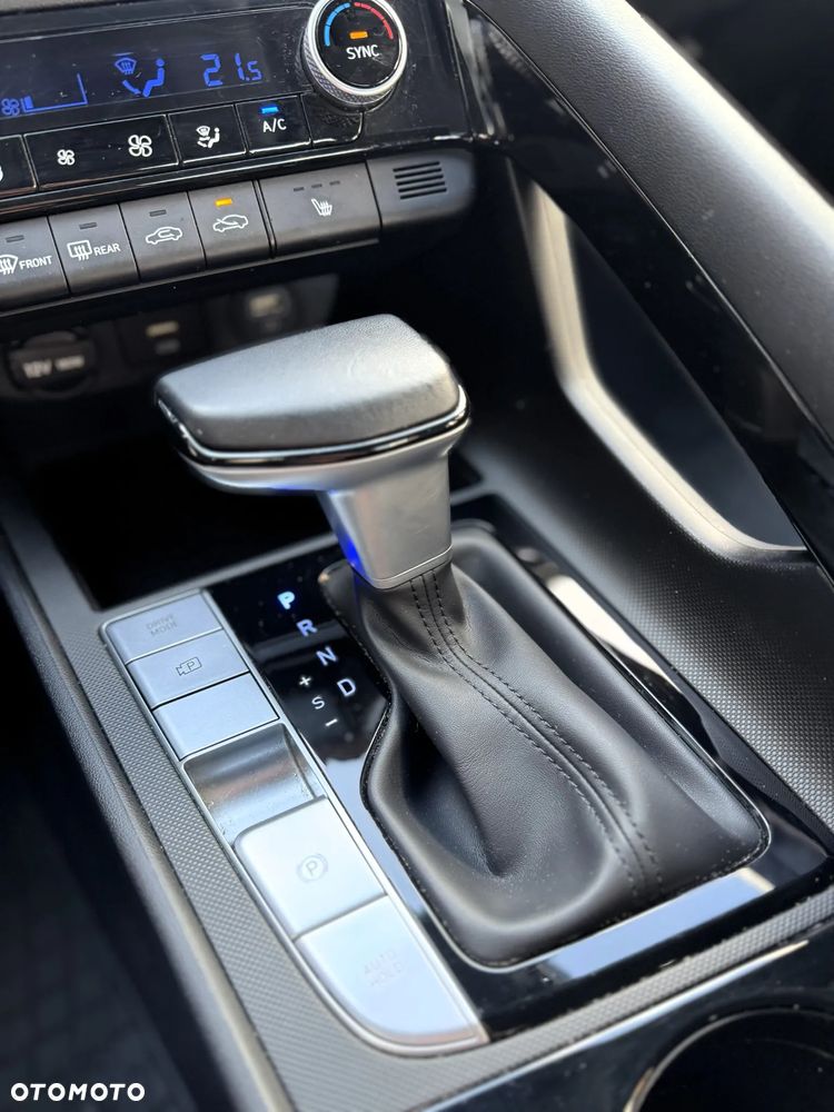 Hyundai Elantra 1.6 Smart CVT - 25