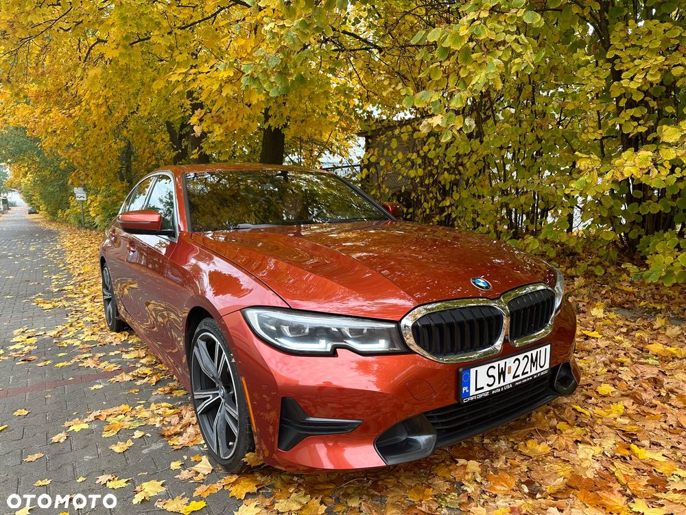 BMW Seria 3 330i Sport Line - 1