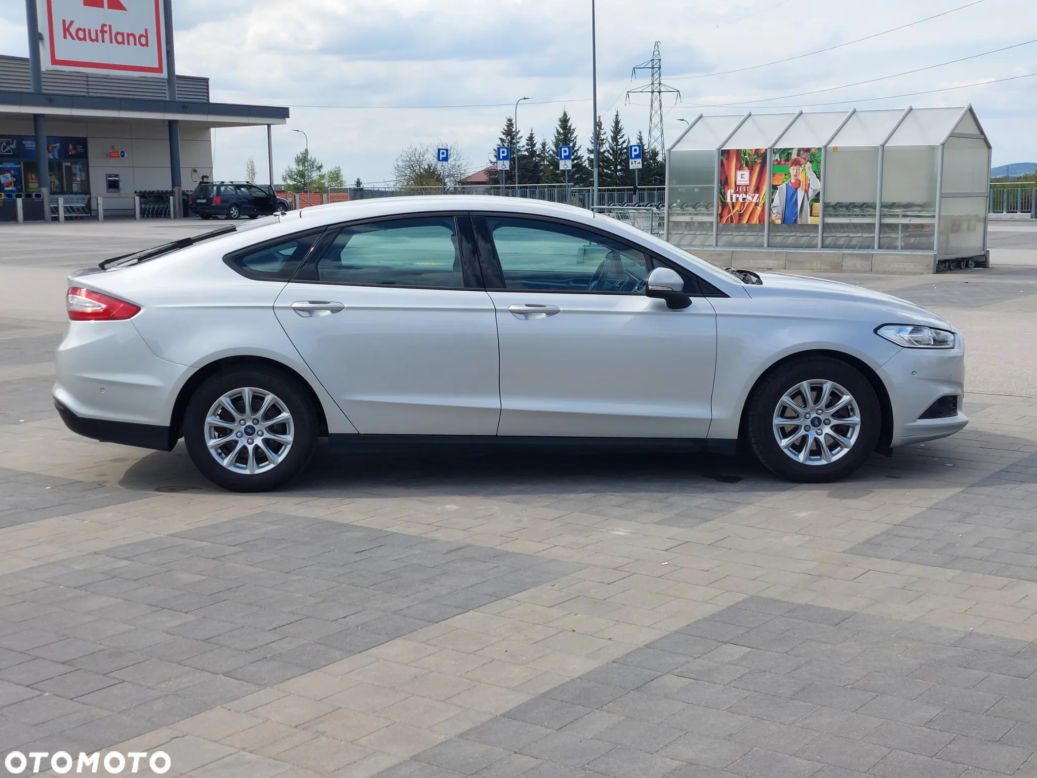 Ford Mondeo - 4