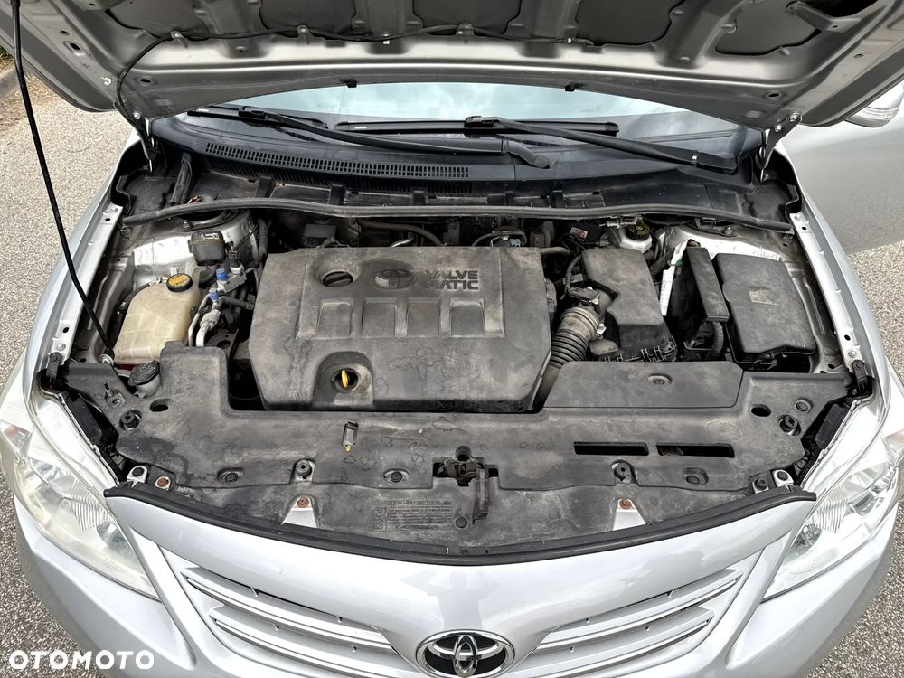Toyota Corolla 1.6 Premium - 10