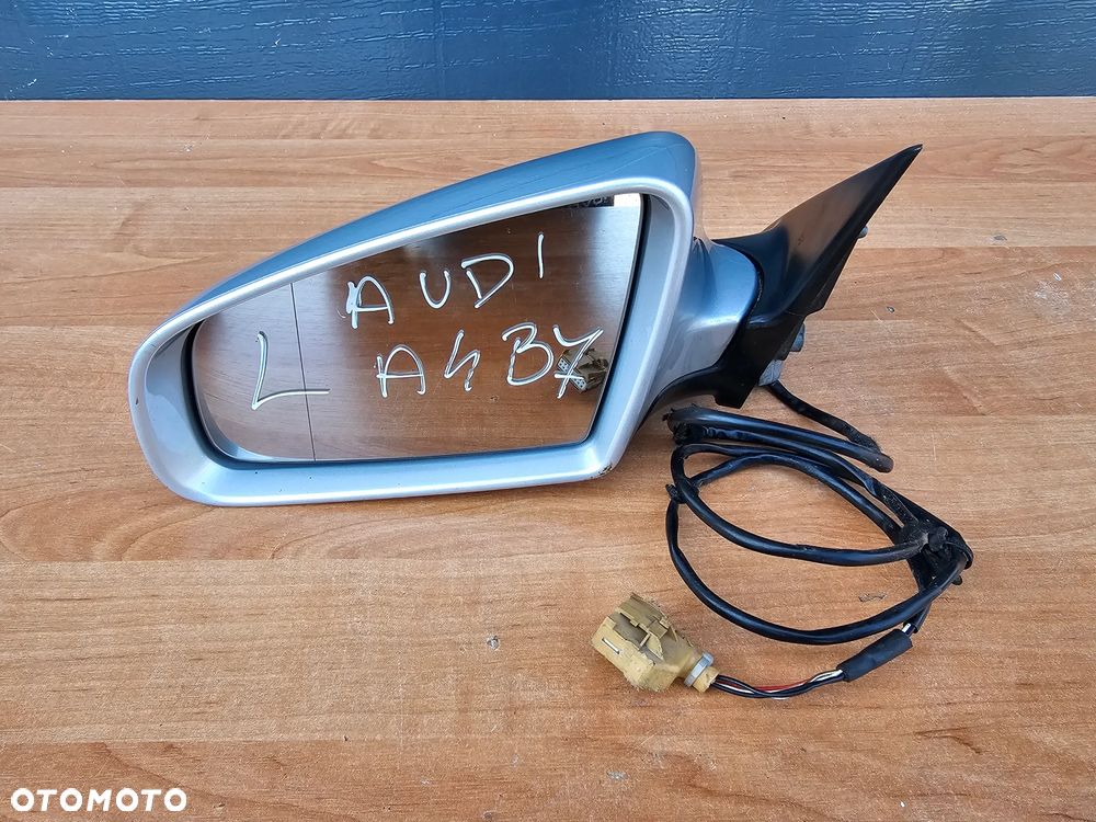 LUSTERKO LEWE AUDI A4 B7 5 PIN EUROPA - 1