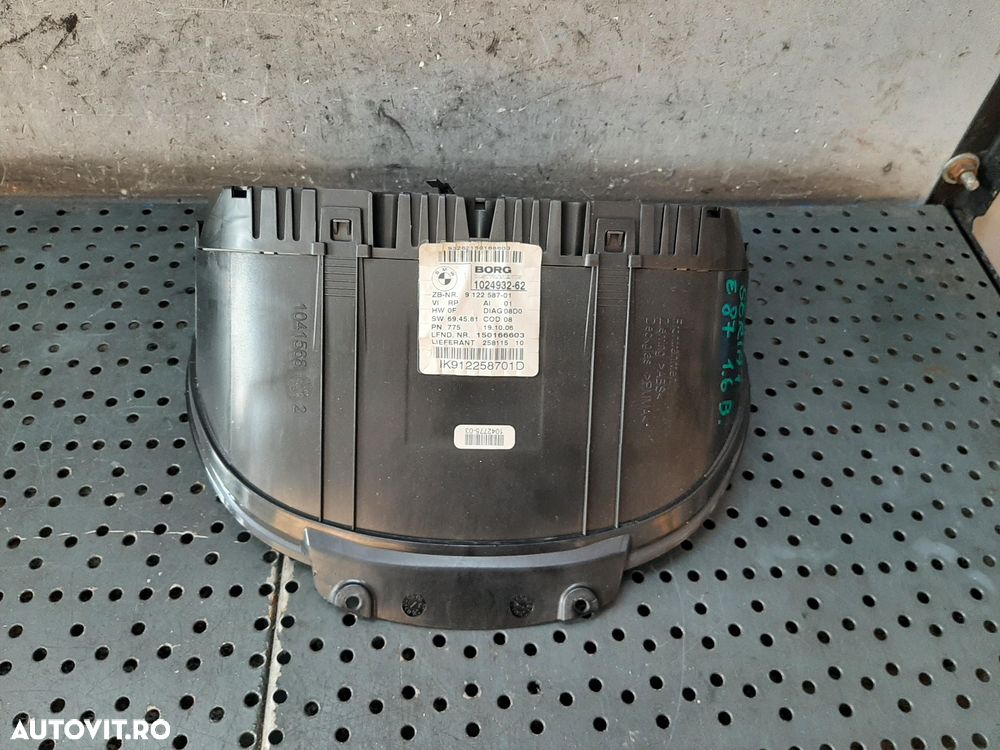 Ceasuri bord benzina bmw seria 1 e87 e81 102493262 1k912258701d - 2