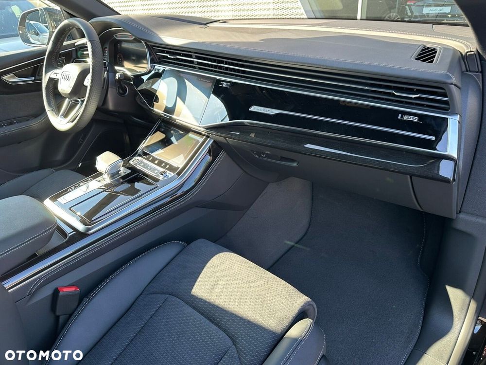 Audi Q8 - 29