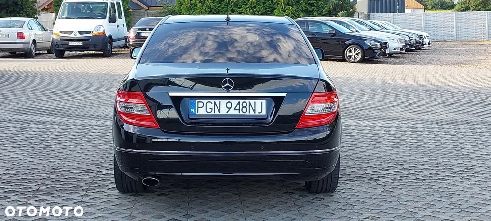 Mercedes-Benz Klasa C - 23