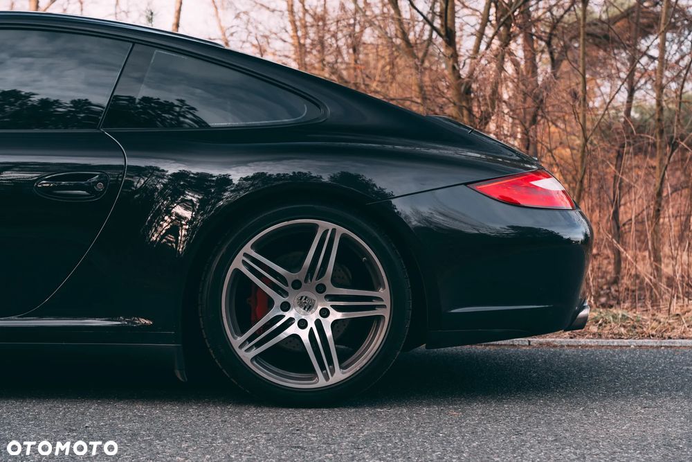 Porsche 911 Carrera 4S PDK - 12