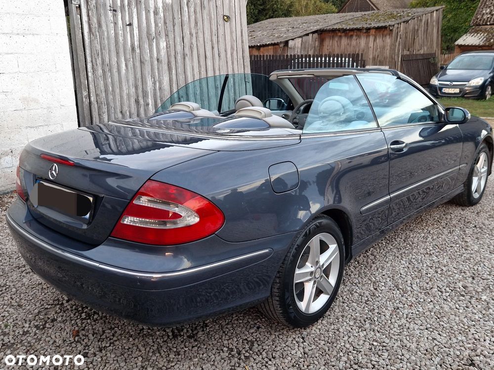 Mercedes-Benz CLK - 17