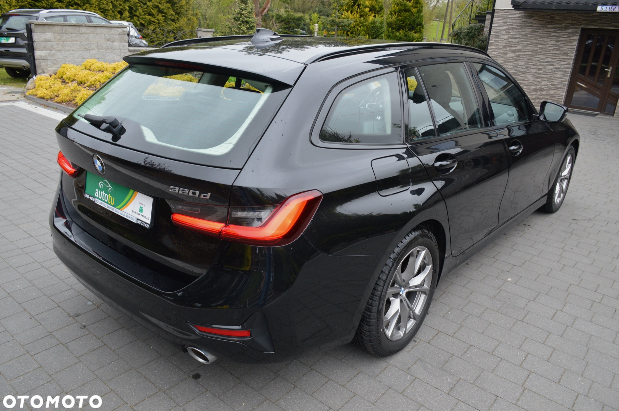 BMW Seria 3 320d Sport Line Shadow - 7
