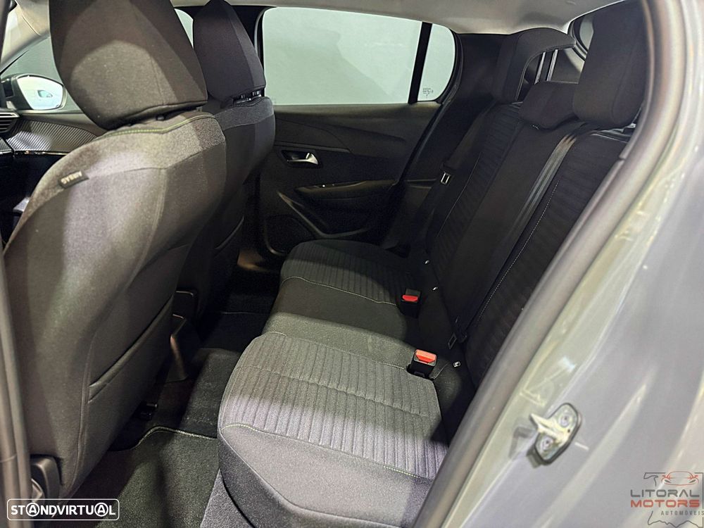 Peugeot 208 1.2 PureTech SE Style - 17