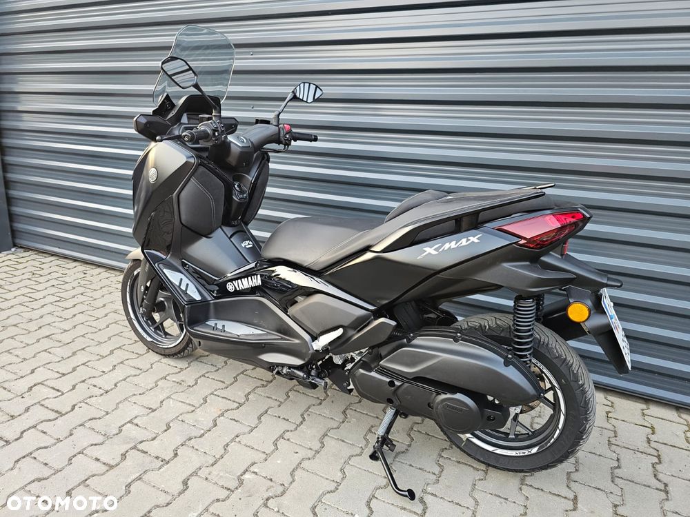 Yamaha X-max - 5