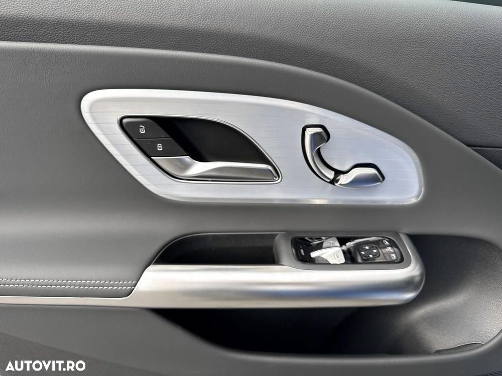 Mercedes-Benz CLA 250+ Coupe - 12