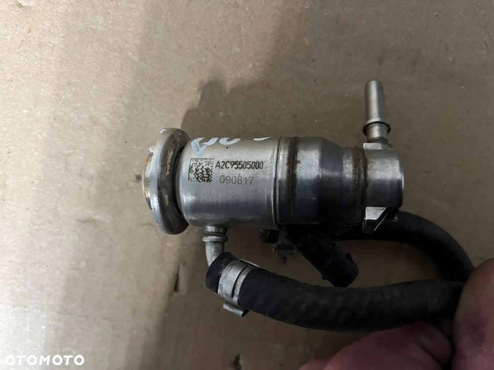 BMW G20 G30 G11 WTRYSKIWACZ ADBLUE 8580210 - 1