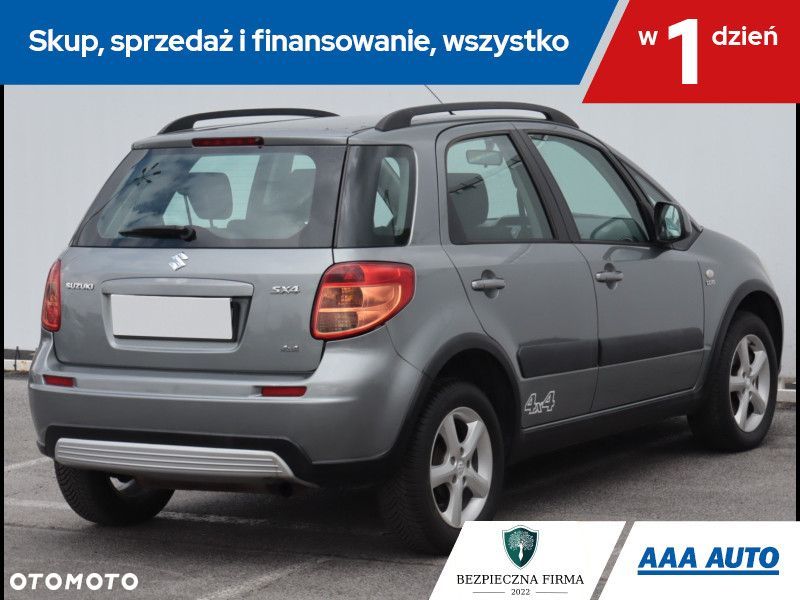 Suzuki SX4 - 7