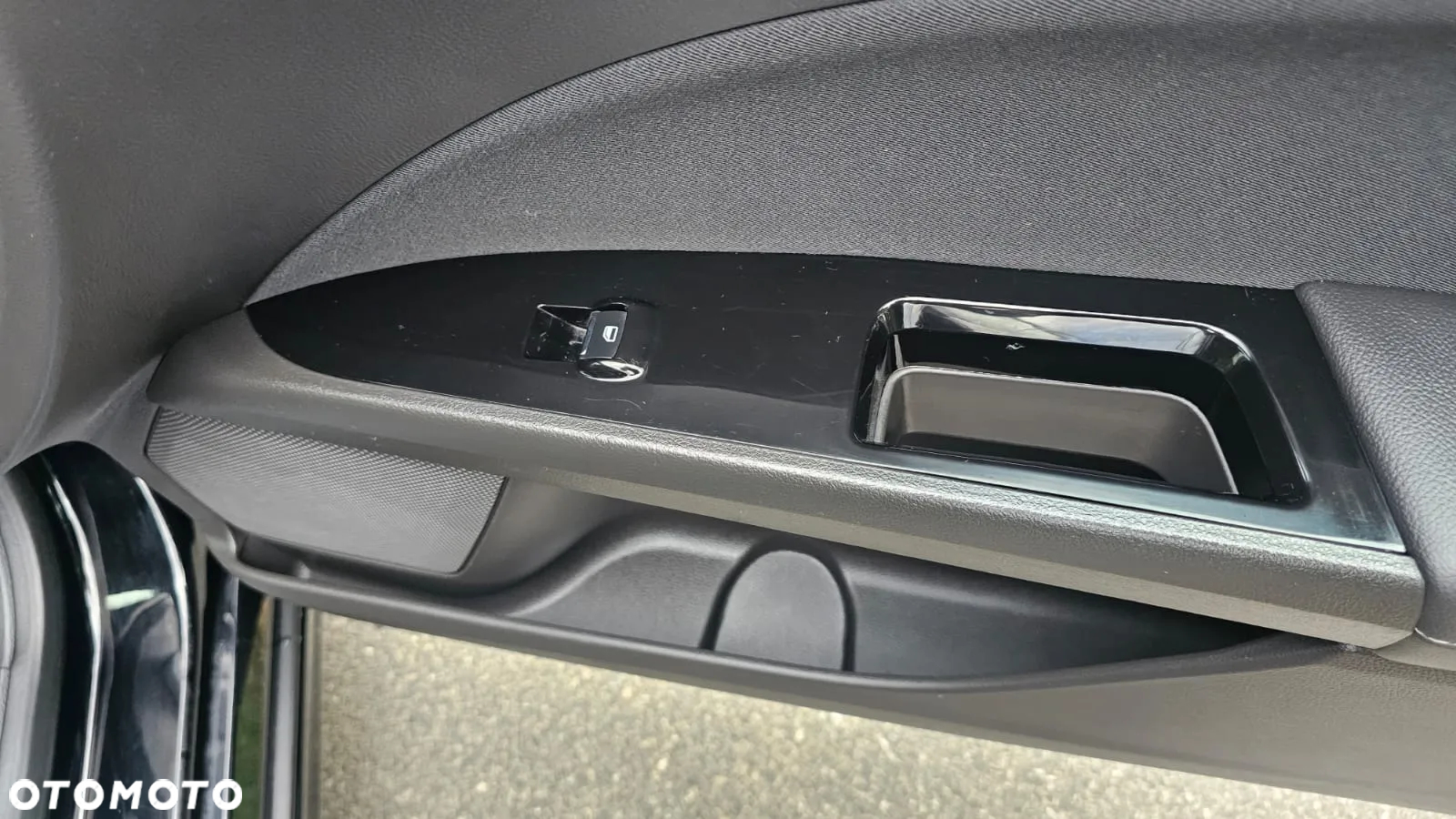 Ford Mondeo 2.0 TDCi PowerShift-Aut Allrad Titanium - 24