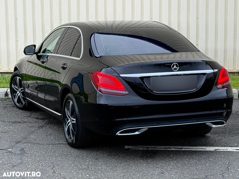 Mercedes-Benz C 300 d 9G-TRONIC AMG Line - 3