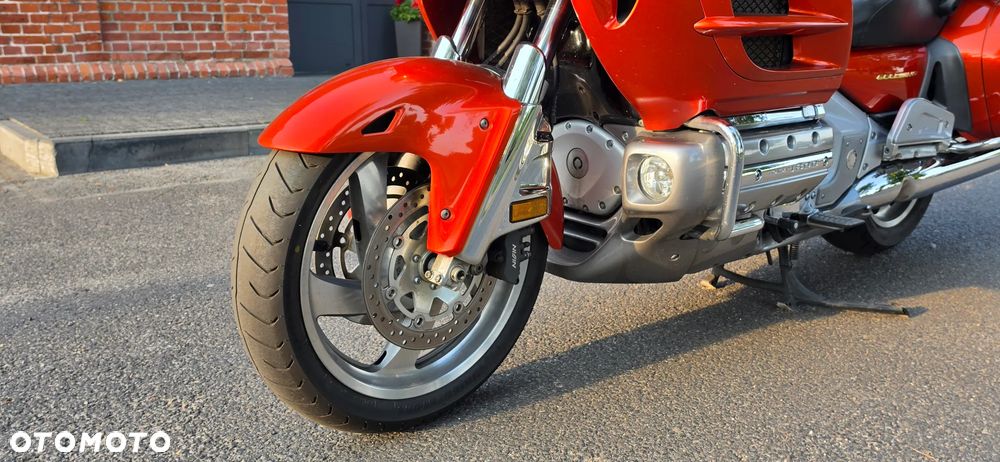 Honda GL - 10