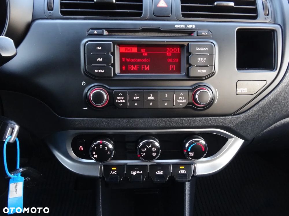 Kia Rio 1.2 Edition 7 - 25
