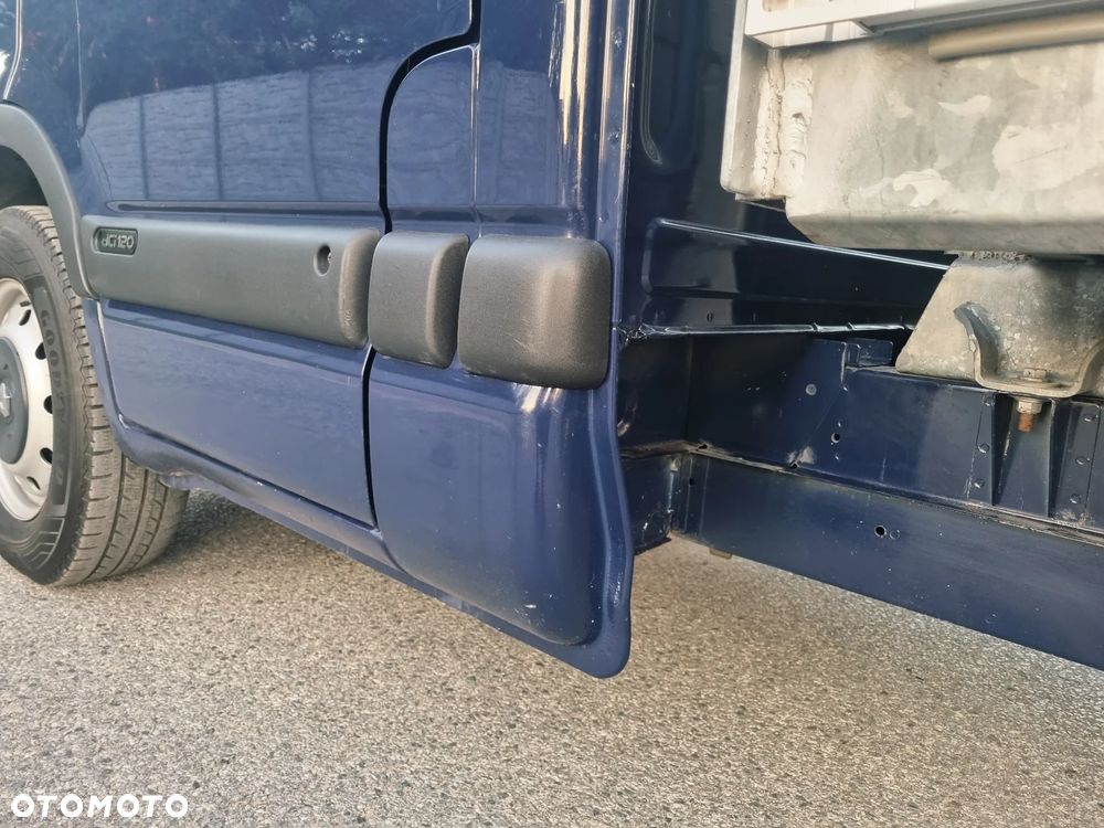 Renault Master - 16