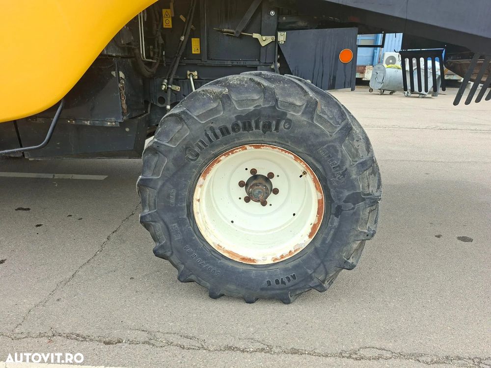 New Holland CX 6.90 ST5 COMBINA AGRICOLA CU HEDER PAIOASE 760CG 6,70M/22FT VF SI CARUCIOR TRANSPORT - 8