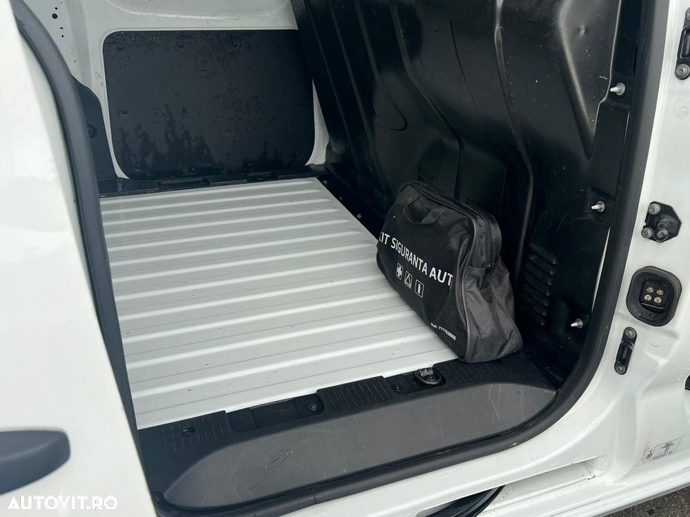 Renault Express - 24