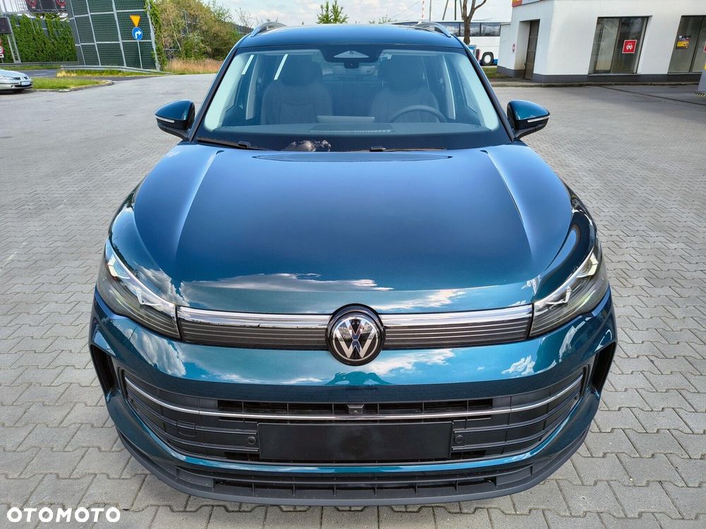 Volkswagen Tiguan - 2