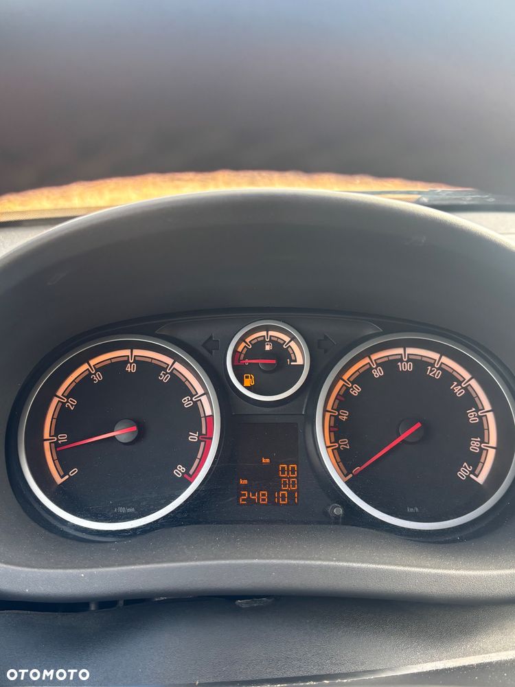 Opel Corsa 1.4 16V Edition 111 Jahre - 28