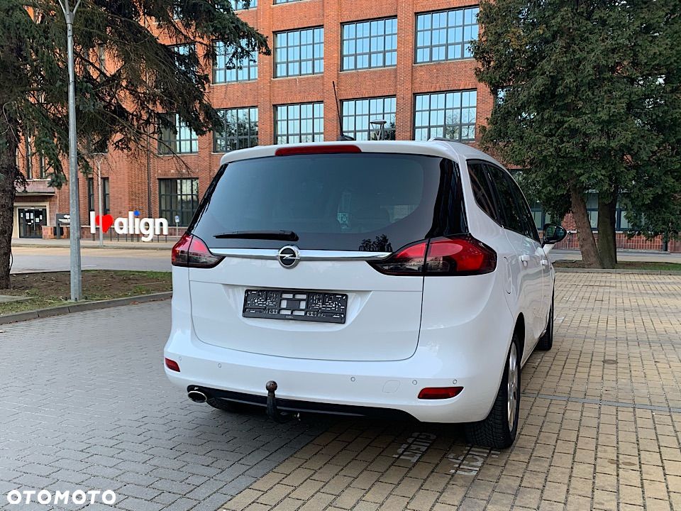 Opel Zafira - 14