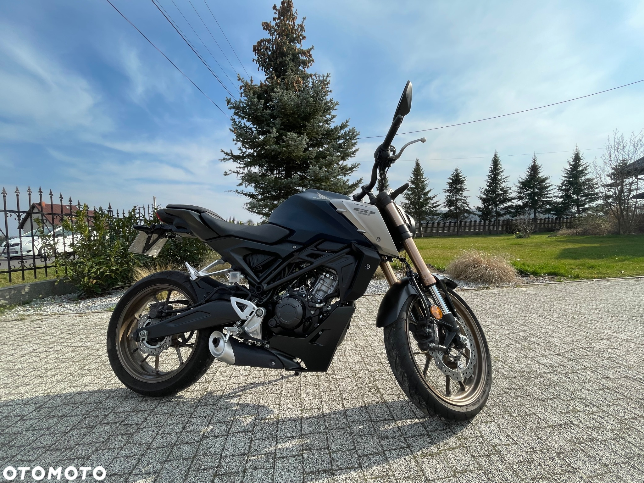Honda CB - 2