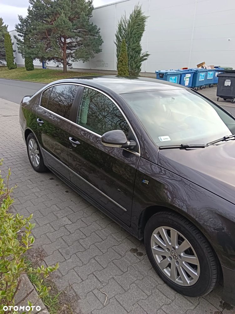 Volkswagen Passat 2.0 TDI Comfortline R-Style - 7