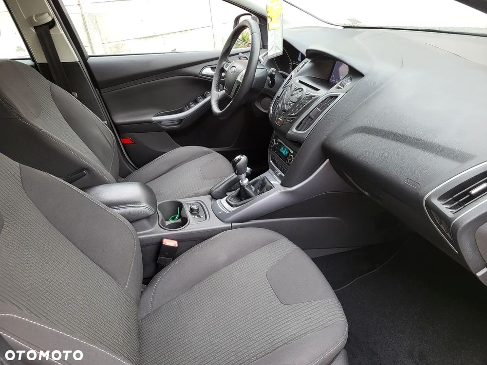Ford Focus 1.6 TDCi Titanium - 24