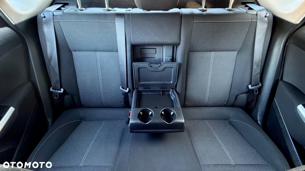 Opel Astra 1.6 Turbo Edition Sport - 25