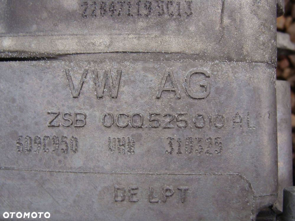 most tył audi q3 83a 0cq525010al 5wa907554r 2025r 2.0 tdi automat - 12