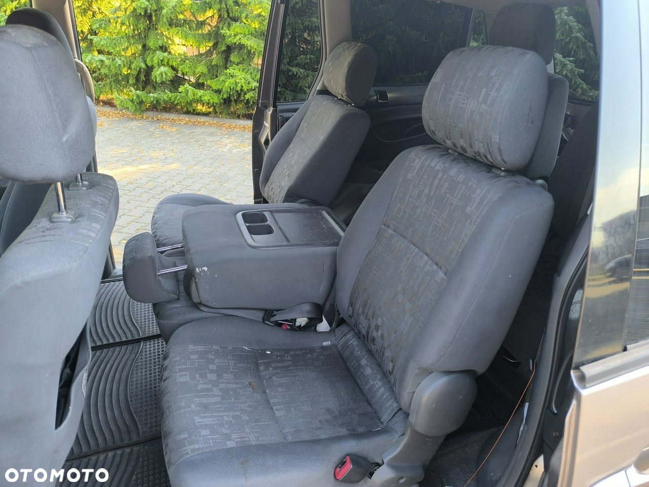 Toyota Previa - 18