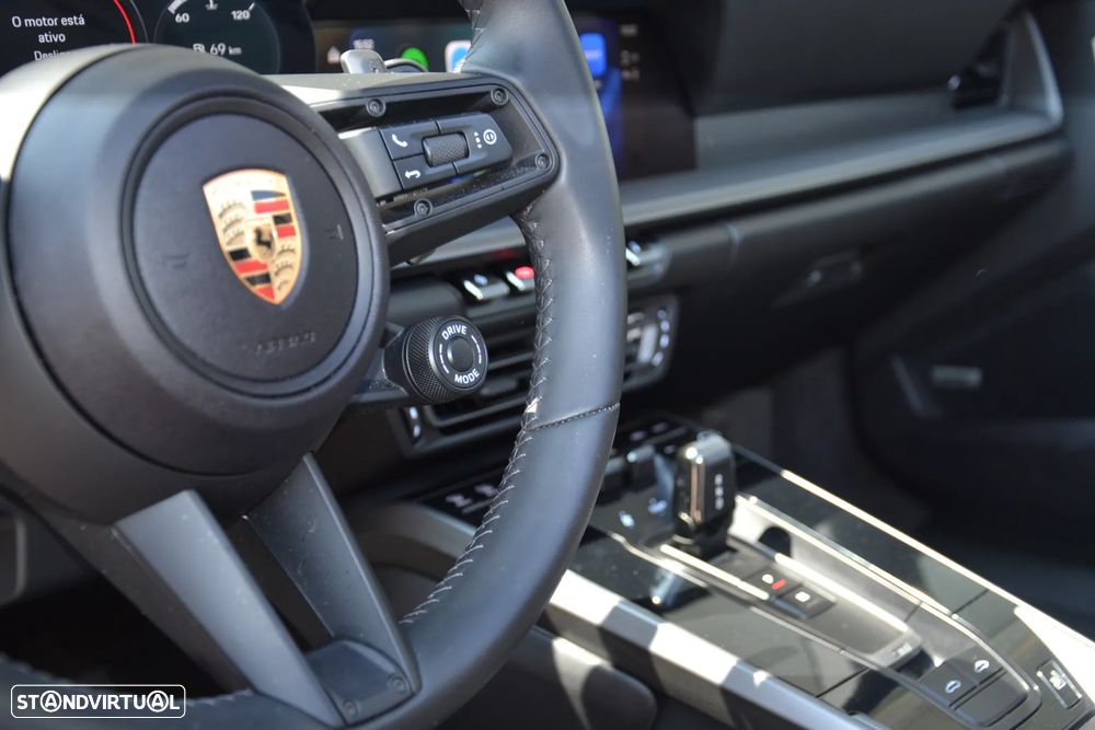 Porsche 911 (992) Targa 4 PDK - 30