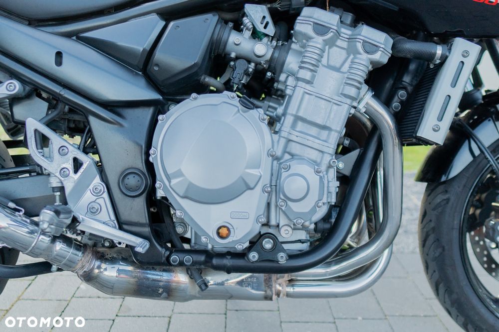Suzuki Bandit - 16