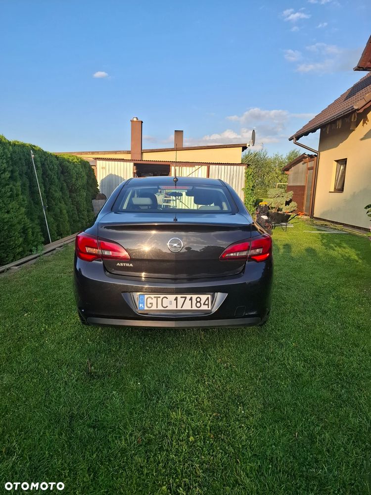 Opel Astra 1.4 Enjoy - 4