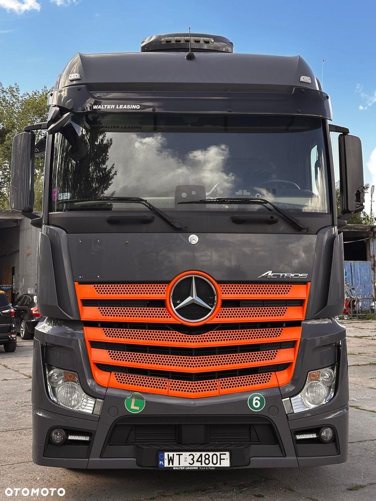 Mercedes-Benz actros - 4