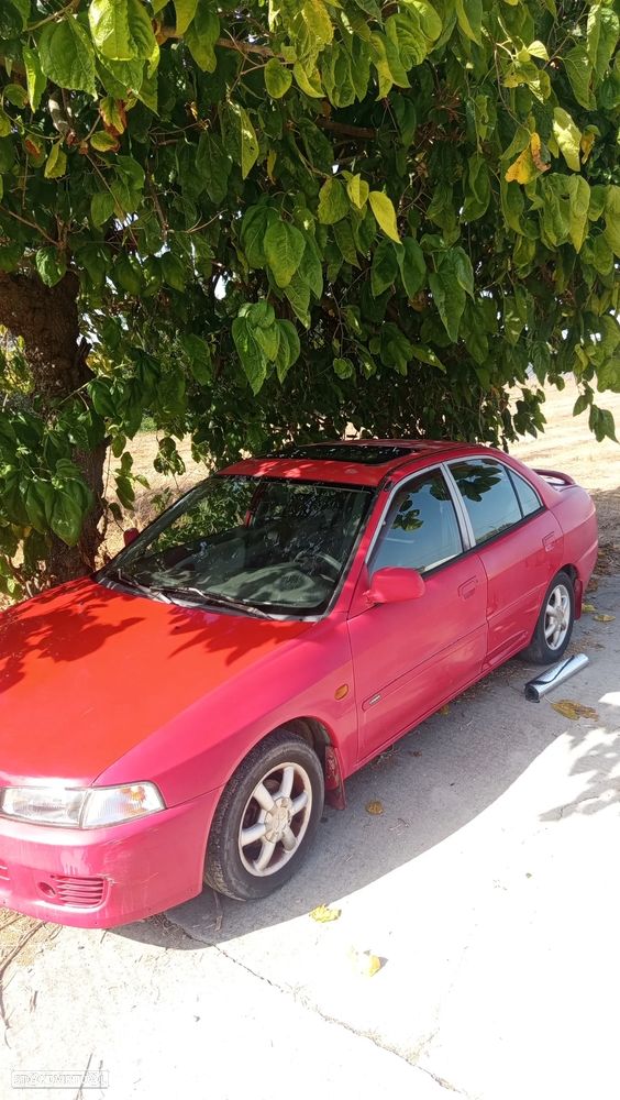 Mitsubishi Lancer - 3