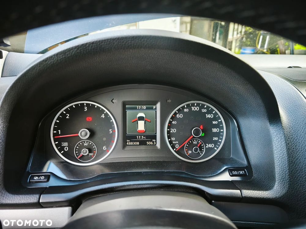 Volkswagen Golf 1.9 TDI Comfortline DSG - 24