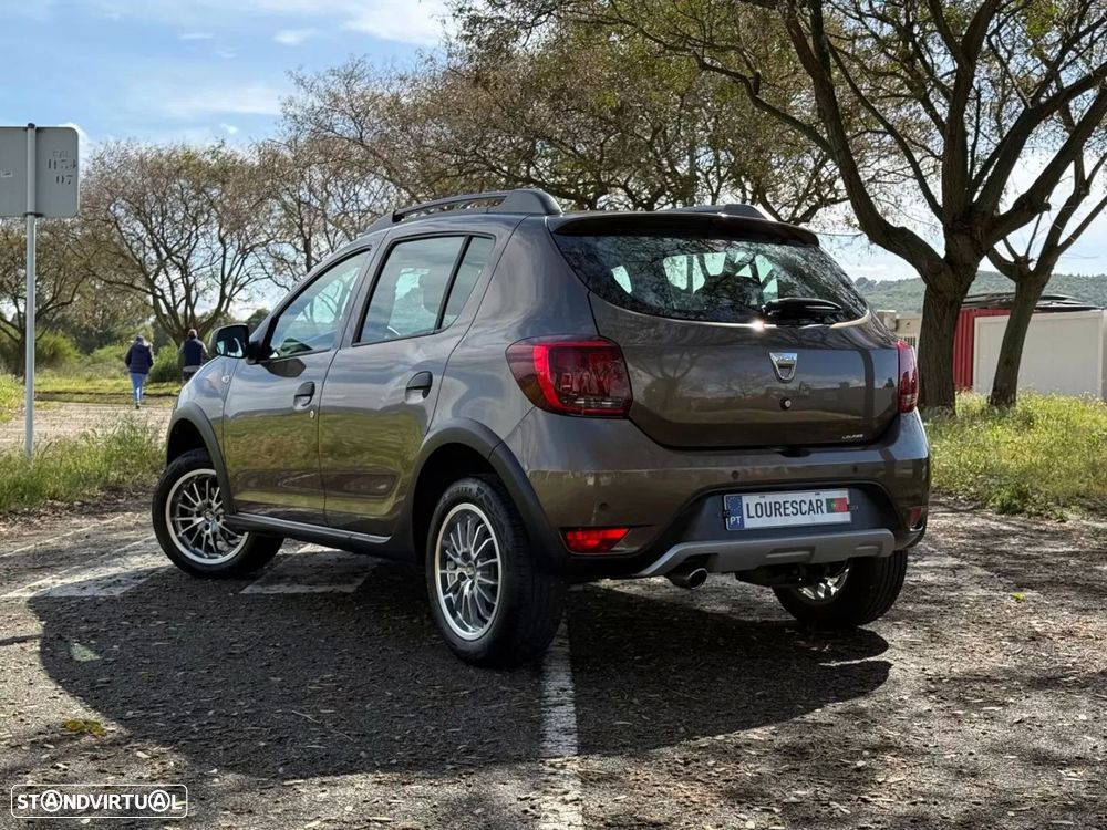 Dacia Sandero 0.9 TCe Stepway - 45