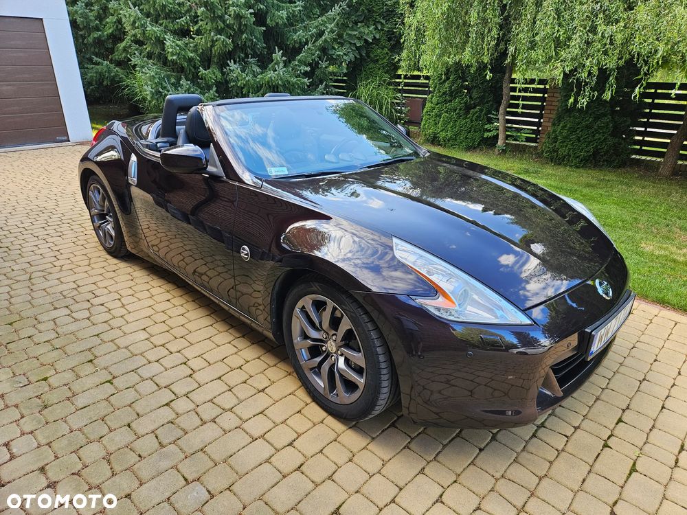 Nissan 370 Z - 8