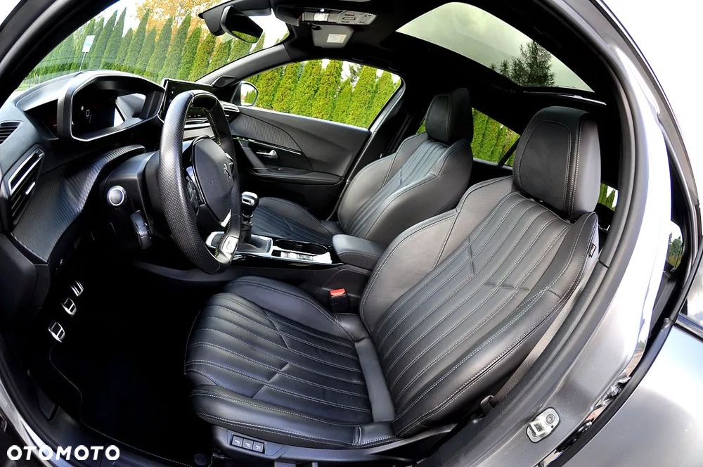 Peugeot 2008 1.5 BlueHDi GT S&S - 24